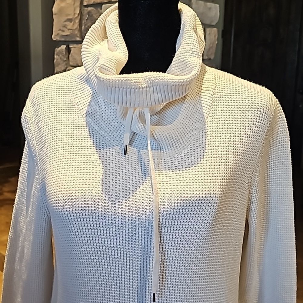 Ralph Lauren thermal long sleeve pullover top size small